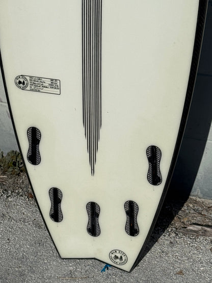 USED 5'6 Black Marlin BLK DART