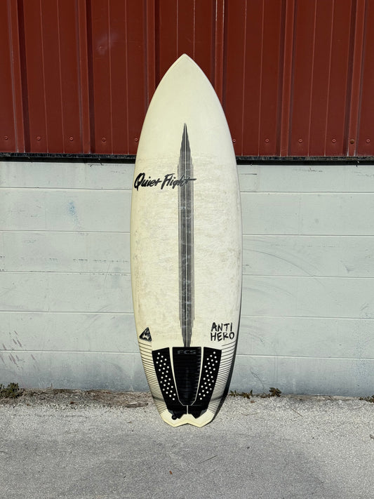 USED 5'6 Anti Hero C4